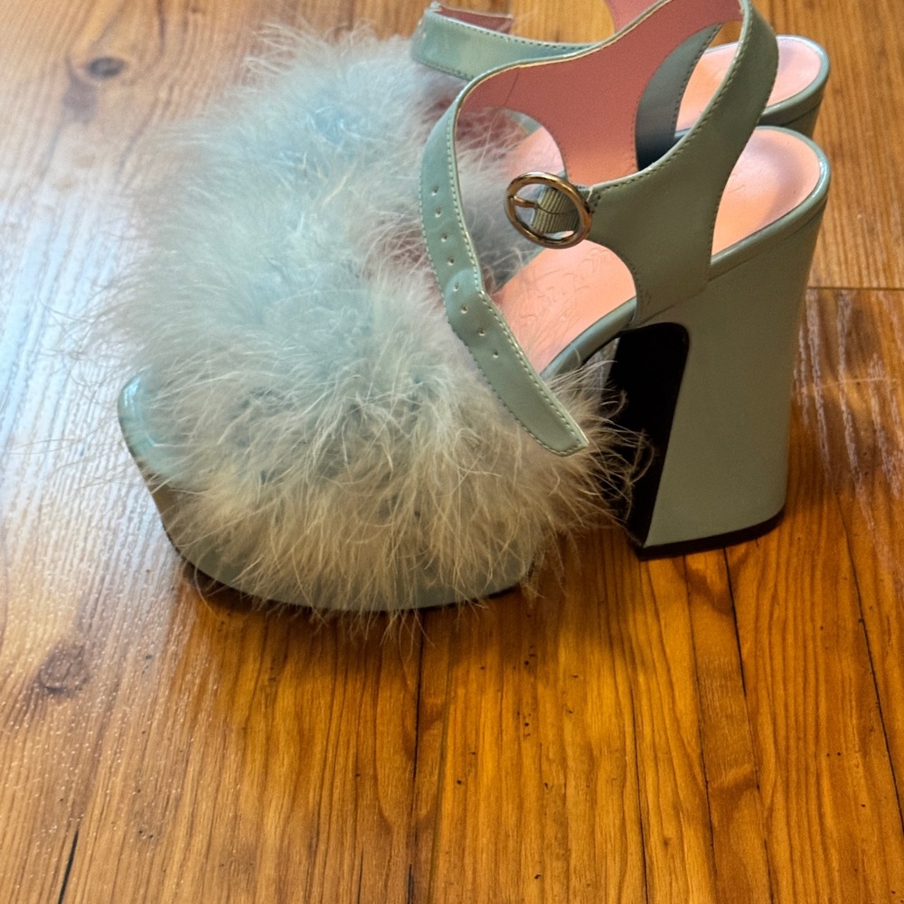 Blue Fuzzy heels - Picture 2 of 4